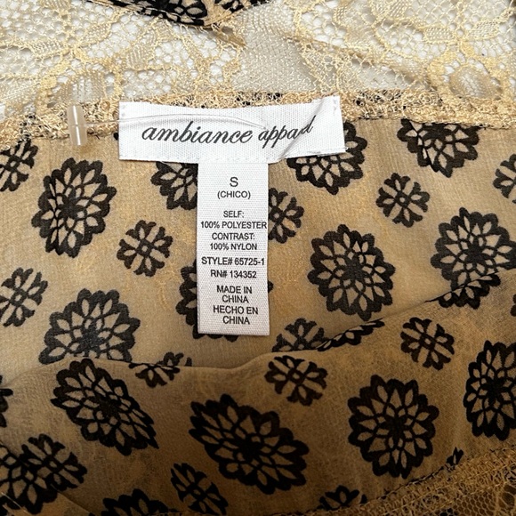 Black & Tan Cami Boho Top with Lace Trim Woman’s Size Small Juniors - Picture 8 of 9